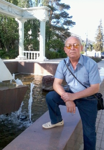 Моя фотография - Виктор, 68 из Волжский (Волгоградская обл.) (@viktor196596)