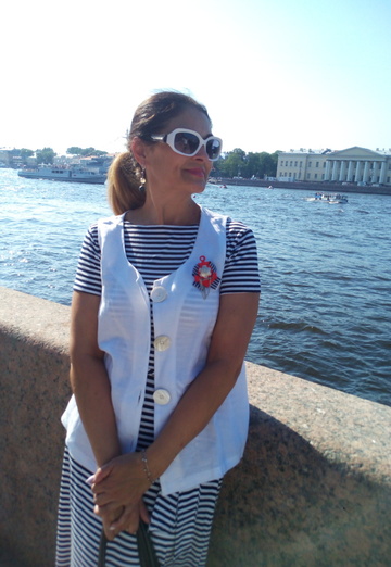 Моя фотография - Елена, 60 из Санкт-Петербург (@evgeniya44331)