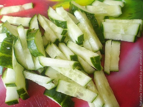 Салат говядина с ананасом с