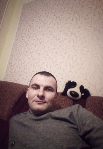 Моя фотография - Олег, 34 из Радехов (@oleg236205)
