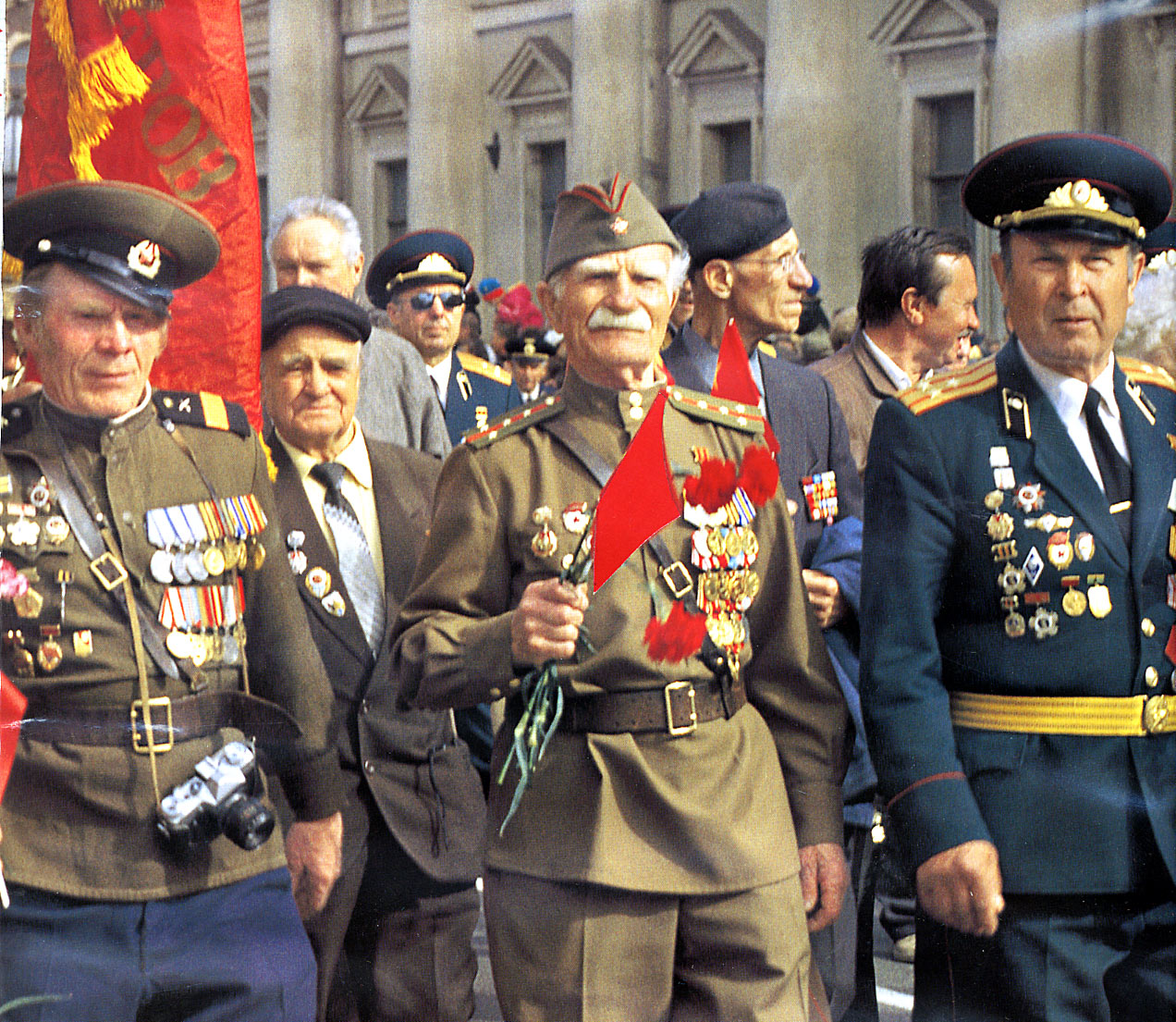 Валевская ветеранам минувшей войны минус valevskaya-veteranam-minuvshey-voyni-minus