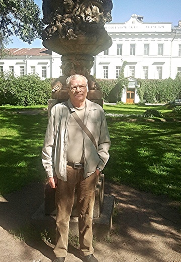Моя фотография - Виктор, 75 из Санкт-Петербург (@vivas1949)