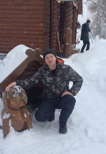 Моя фотография - Виктор, 33 из Екатеринбург (@dolpfin2008)